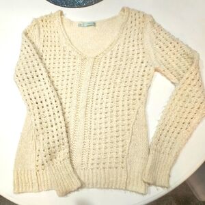 Maurice's ladies sweater